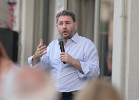 Ριζόμυλο και Στεφανοβίκειο θα επισκεφθεί Νίκος Ανδρουλάκης