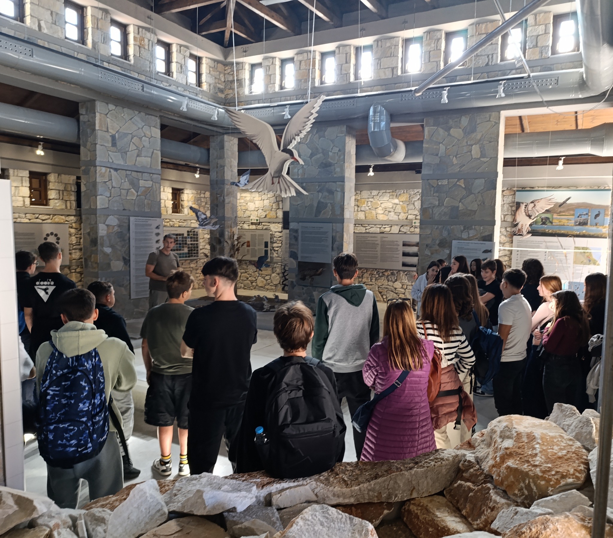 Λαρισαίοι και Ιταλοί μαθητές γνώρισαν την ιστορία και την βιοποικιλότητα της Κάρλας