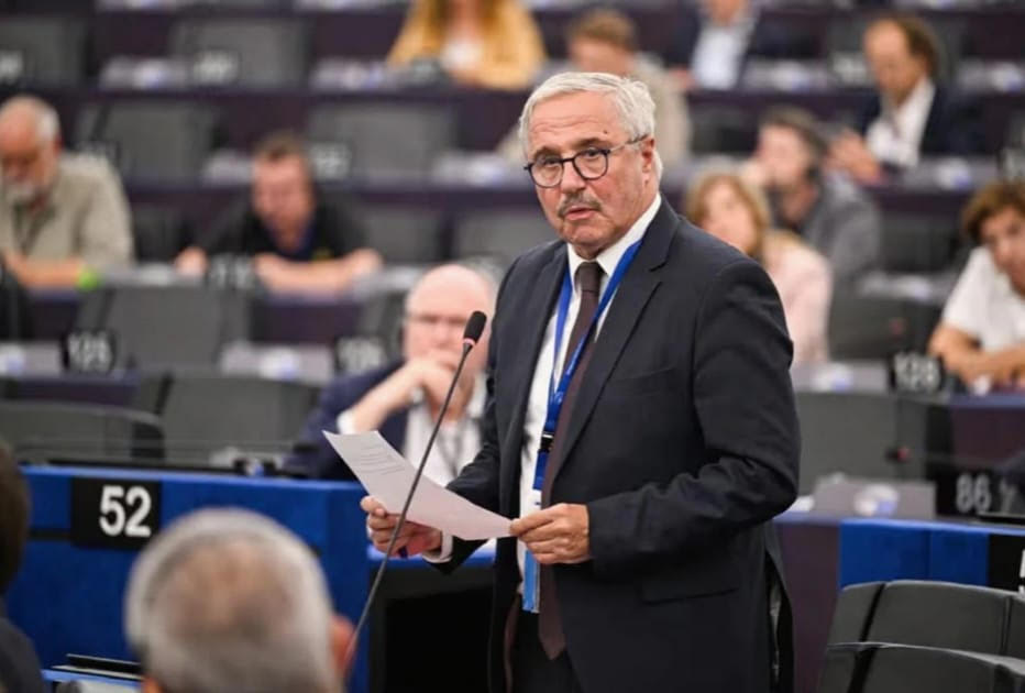 Τροπολογία Γ. Μανιάτη για προστασία καταναλωτών και αγροτών