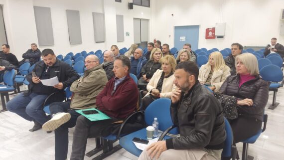 Μέτρα υπέρ κτηνοτρόφων, ασφάλεια και ωράριο σταδίου στα θέματα της συνεδρίασης λογοδοσίας της Δημοτικής Αρχής Ρήγα Φεραίου – Οι απαντήσεις