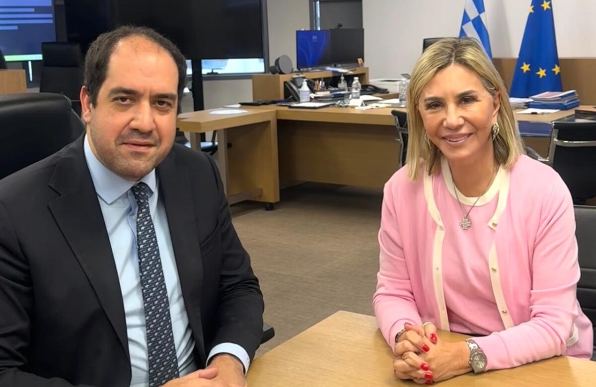 Δ.Τ.: Συνάντηση και δεσμεύσεις Κεφαλογιάννη σε Ζ. Μακρή για πυροσβεστικό σκάφος, εξοπλισμό εθελοντών